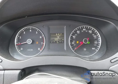 2012 Volkswagen Jetta 2.5L Se z USA, uszkodzony, nr VIN 3VWDP7AJXCM074182